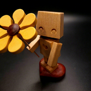 Sculpture d'animal robot en bois, figurine décorative Art Déco faite à la main, pour présentation sur bureau, étagère, table, accent de décoration intérieure, respectueuse de l'environnement - Product Image 1