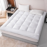 Surmatelas en microfibre matelassé hypoallergénique respirant extra profond 10 cm avec sangles élastiques pour lit double