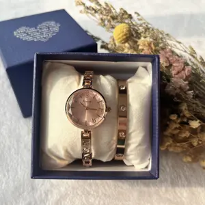 Relogio feminino saint valentin montre boîte et bracelet quartz dame montre femmes montres avec bracelet