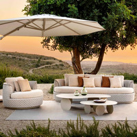 Meubles de jardin de style nordique, canapé pour cour et patio, ensemble en teck massif avec structure en métal, protection contre la pluie et le soleil, pour jardins et villas