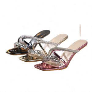 Sandalias de Tacón Alto Transparentes con Cristales de Agua, Modernas, Sexys y a la Moda - Product Image 5