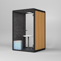 Cabine téléphonique moderne insonorisée pour espace de travail mobile, idéale pour bureau, salle de réunion ou entrepôt