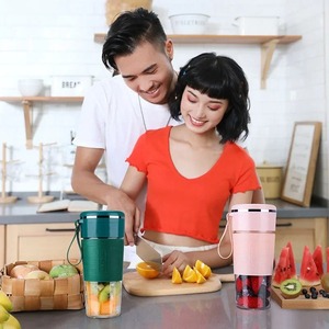 Nueva Licuadora Inalámbrica Mini para Smoothies, Mezcladora de Jugos de Frutas, Exprimidor Portátil, Exprimidor Eléctrico Recargable por USB, Vaso de Vidrio - Product Image 5