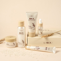 Produits de soins personnels de beauté, soin du visage naturel, ensemble de soins de la peau au riz 5 pièces, coffret cadeau pour le visage, ensemble de soins de la peau au riz pour éclaircir le teint