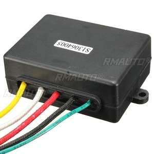 Control Remoto Inalámbrico Universal para Grúa de Coche de 100 Pies con Dos Controles Remotos y Dos Transmisores a Juego de 12V - Product Image 4