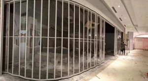 Puerta Plegable <span class=keywords><strong>de</strong></span> Seguridad, Fácil <span class=keywords><strong>de</strong></span> Instalar, Tamaño Personalizado, Precio Económico, Compra en Línea, Tienda, Fábrica - Product Image 3