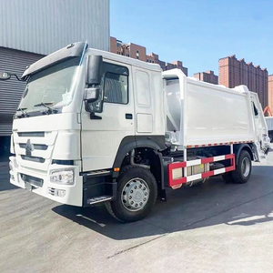 Camion à ordures compacteur hydraulique HOWO 4x2, capacité de 12 mètres cubes, camion de collecte et d'élimination des déchets à vendre - Product Image 1
