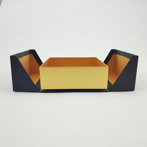 Boîte cadeau rigide à double porte française noire et <span class=keywords><strong>or</strong></span> avec logo personnalisé, boîte en papier à ouverture double face magnétique dorée - Product Image 1