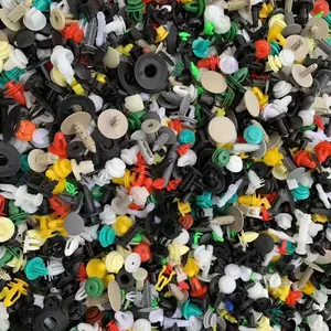 Fabriek Groothandel Verkoop Van Alle Soorten Auto Plastic Sluiting Auto Kaart Bevestiger Nylon Clips Auto Klinknagel Kit
