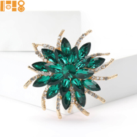 Broches de luxe en alliage de grande taille avec strass en forme de fleur, broches exquises et créatives pour vêtements féminins, épingle à plante, cadeau de fête ou de mariage