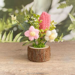 Decoración para Auto, Flor Artificial Tejida a Mano, Maceta de Tulipán de Ganchillo - Product Image 6