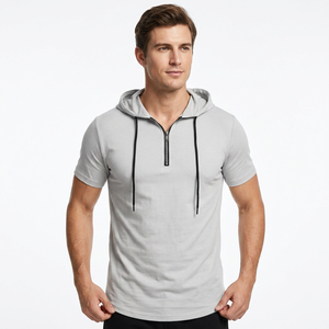 T-shirt à capuche gris clair pour homme, manches courtes, fermeture éclair 1/4, coupe ajustée, style sportif, séchage rapide, mélange de lin, logo avant, idéal pour l'été et la gym - Product Image 2