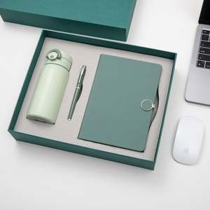 Nouveaux produits innovants : Ensemble de tasses isothermes sous vide avec fermeture magnétique, carnet de notes et stylo pour clients - Product Image 1