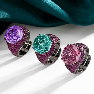 Anillos de Dedo de Oro Negro de Alta Calidad, Ecológicos, de Cobre, Chapados en Oro Negro, con Circonita Verde de Corte Rosa de 14 mm, para Mujer - Product Image 6