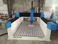 Machine de gravure pour l'industrie de la mousse en bois, 1325, routeur de table cnc vertical, 5 axes cnc