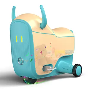 GNU新しいデザインの子供用電動スクーターが子供用トロリー旅行用スクーターの荷物に乗る
