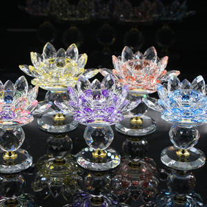 Venta al por mayor decoración del hogar <span class=keywords><strong>8</strong></span> colores cristal flor de loto vela té luz titular candelabro - Product Image 1