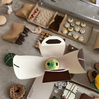 Boîtes à macarons avec fenêtre Boîte à sacs en papier enduit UV pour l'emballage alimentaire des gâteaux et pâtisseries Boîtes à bonbons pour les chips de pommes de terre