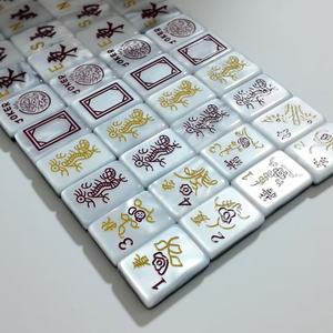 <span class=keywords><strong>Mahjong</strong></span> Classique en Mélamine <span class=keywords><strong>Noir</strong></span> <span class=keywords><strong>et</strong></span> <span class=keywords><strong>Blanc</strong></span> Intemporel de Luxe 160 Pièces, Motif Dragon <span class=keywords><strong>et</strong></span> Phénix, Cadeaux de Noël <span class=keywords><strong>et</strong></span> du Nouvel An Chinois - Product Image 2