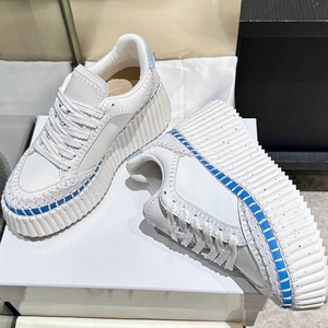 Chaussures pour hommes en maille respirante, anti-odeur, polyvalentes toutes saisons, à semelle épaisse, décontractées, pour la marche en plein air, à lacets. - Product Image 4