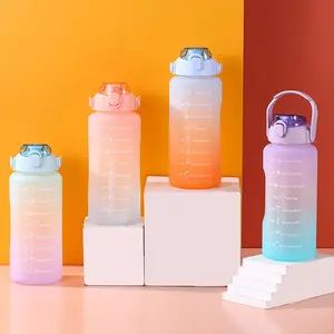 High Quality Leak Proof Gradient Color Lager Capacity Cute 2L Water Bottle With Straw