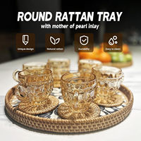 Plateau rond en rotin de 13,8 pouces avec incrustation de nacre, ensemble de 6 sous-verres en rotin pour table basse, décoration d'intérieur pour la cuisine