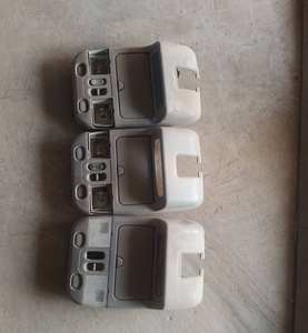 Pièces détachées d'origine d'<span class=keywords><strong>occasion</strong></span>, accessoires d'éclairage intérieur <span class=keywords><strong>de</strong></span> voiture, éclairage <span class=keywords><strong>de</strong></span> plafond et <span class=keywords><strong>de</strong></span> <span class=keywords><strong>toit</strong></span> pour Nissan Patrol Y61 1997-2004 - Product Image 1