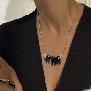 Collar con Colgante de Moda, Acero Inoxidable 316L, Baño de Oro PVD, Joyería Sostenible y Resistente - Product Image 3