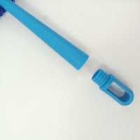 Plumeau professionnel en microfibre flexible pour le nettoyage des plafonds hauts et des meubles