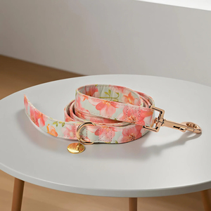 Collier de chien moderne à imprimé floral en coton doux et durable avec style personnalisé, confortable et agréable, laisse pour animaux de compagnie - Product Image 1