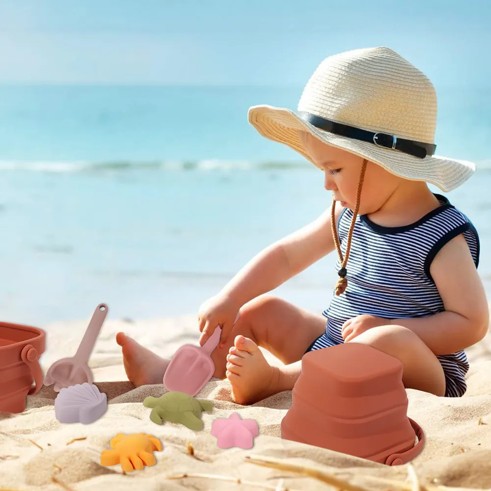 Nuovi arrivi di lusso 7 pz bambini bambini bambini estate spiaggia strumenti giocattoli Set Bpa Free Silicone pieghevole spiaggia giocattoli Set per bambini