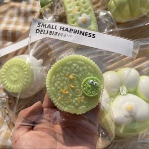 Verano Color uva en forma de comida TPR Squishy Toy Sticky Fidget Stress Relief Gift para niños y niñas a partir de 5 años Party Fun - Product Image 6