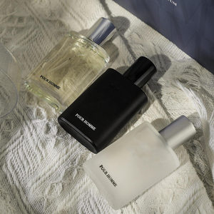Coffret Cadeau de Parfums Longue Durée pour Hommes <span class=keywords><strong>et</strong></span> Femmes, Vente en Gros, Coffret de Parfums Tendance Trois Pièces, Parfum pour Homme - Product Image 3