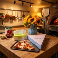 Boîte d'emballage alimentaire triangulaire de luxe au design élégant et personnalisé pour gâteaux, sandwichs, tartes, destinée aux magasins d'alimentation et aux pizzerias