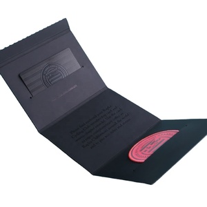 Seal Closure VIP Card packaging Envelope Custom Paper Membership Card Box