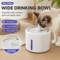 Fontaine à eau pour animaux de compagnie OEM personnalisable, 2L, fonctionnant sur USB, avec lumière bleue antibactérienne, distributeur d'eau pour chats, vente en gros