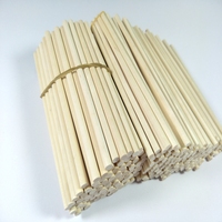 Bâtons à peler et bâton en bois de camphre, bâtons ronds en bois pour la randonnée écologiques, avec planche, vente en gros, 10 pièces