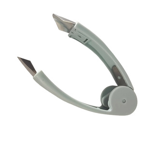 Clip à ananas en acier inoxydable et ABS, outil de cuisine multifonctionnel pour retirer les pépins et les tiges des fruits, pour ananas et fraises - Product Image 5