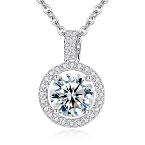 Collier classique rond avec halo de diamants de laboratoire, pendentif solitaire à taille ronde avec accents pavés en argent 925 - Product Image 1