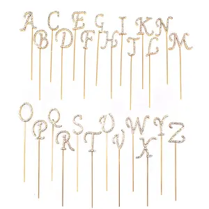 ที่ตักเค้กตัวอักษรประดับเพชรคริสตัลสูง4.5ซม.,Topper สำหรับใช้ในโอกาสเฉลิมฉลองสีเงิน