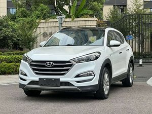 <span class=keywords><strong>Hyundai</strong></span> <span class=keywords><strong>Tucson</strong></span> 2018 <span class=keywords><strong>2019</strong></span> 1.6T DCT FWD Édition Spéciale 15e Anniversaire, Lisse et Durable - Product Image 1