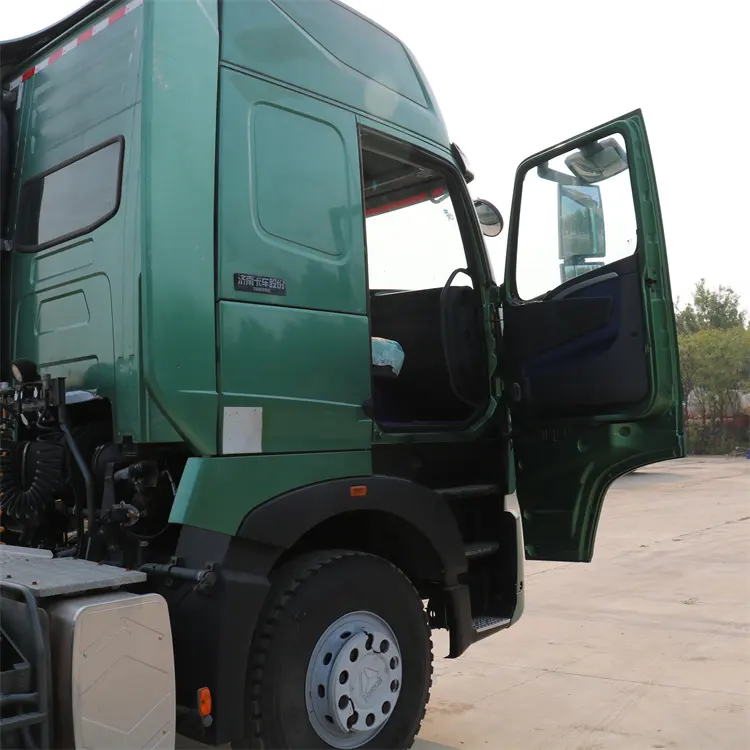 Fast neuer Lkw Howo Head 6x4 420 zu verkaufen Sinotruck New Howo Sitrak C7h Traktor-Lkw