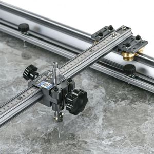 Couteau de <span class=keywords><strong>coupe</strong></span> manuel durable pour carreaux de céramique, outil de dé<span class=keywords><strong>coupe</strong></span> de carreaux DIY, lame en acier allié OEM/ODM, longueur 1500 mm, épaisseur 1,2 cm - Product Image 2