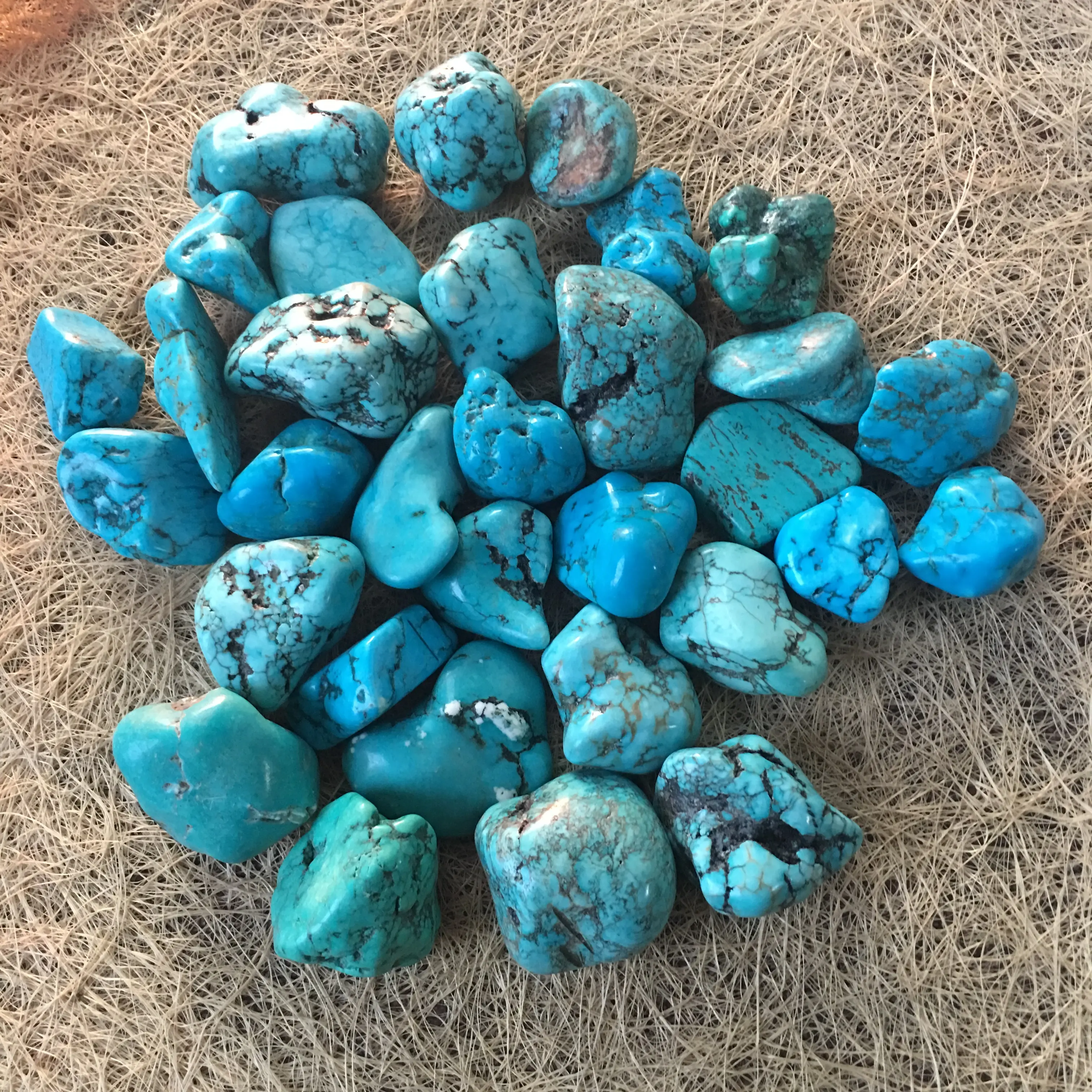 جيد بيع الأزرق الفيروز حجر خشن الفيروز هبط الحجارة شقرا