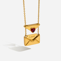 Collier Pendentif Enveloppe Cœur Rouge en Zircon Plaqué Or 18K en Acier Inoxydable, Bijoux de Luxe Légers « I LOVE YOU » pour Femme
