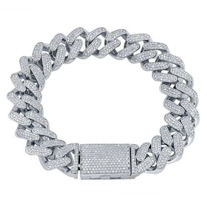 Pulsera de eslabones cubanos de moissanita helada con diamantes para hombre, joyería de diamantes de corte redondo, regalo de fiesta para celebraciones, unisex - Product Image 1