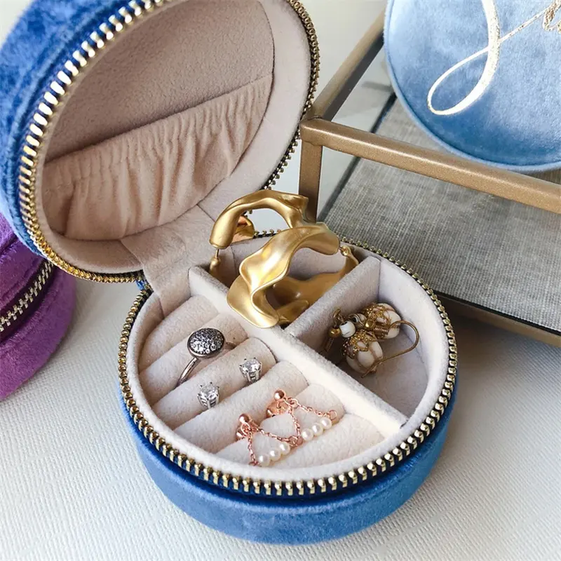 Travel Jewelry Case Small Jewelry Organizer Box Plush Velvet for Women Girls Rings Earrings Necklaces Bracelet