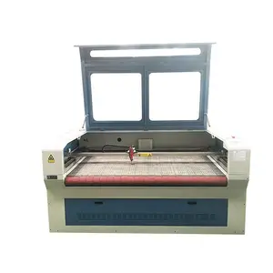 Fabric Cloth Apparel Textile Garment CO2 auto feeding Laser Cutting Machine