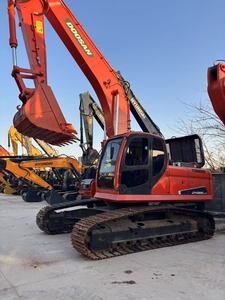 Excavatrice Doosan DX225LC-9S d'occasion, modèle 2023, poids opérationnel de 22 tonnes, capacité de la benne de 1,0 m³, performances excellentes, prix avantageux - Product Image 4