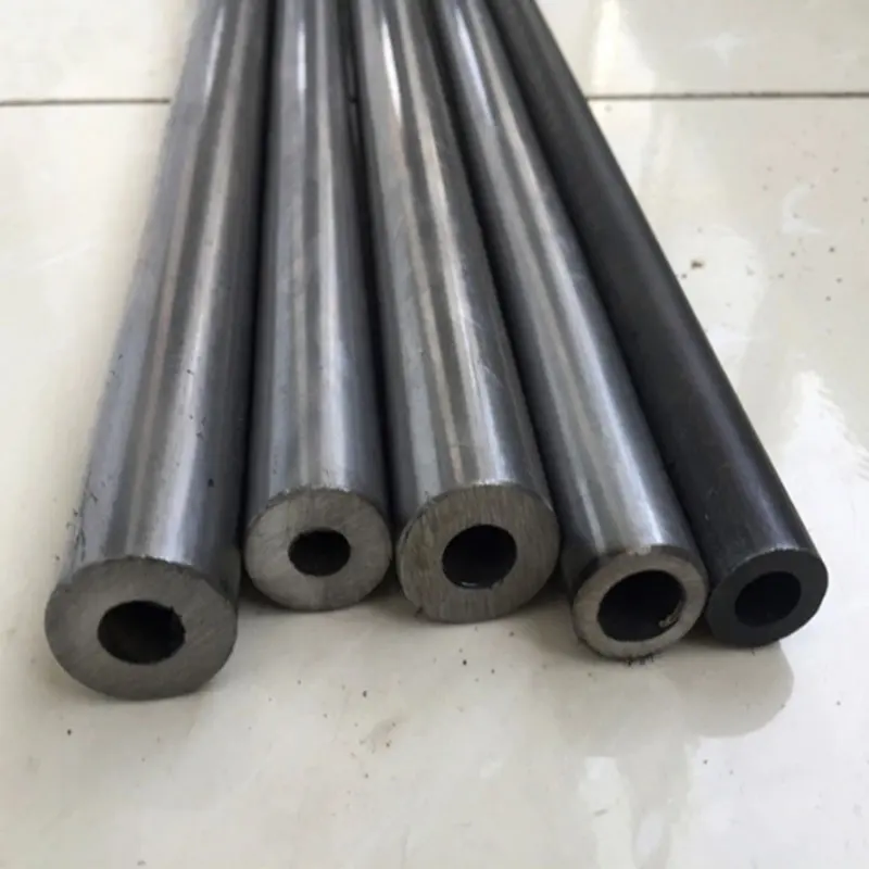 Ống Thép Carbon Không Hàn Astm 6 Inch Api 5ct Q345 275 Tròn Màu Đen